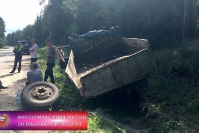 В аварии, произошедшей в Ивановском районе, множественные травмы получила 15-летняя девочка - mkivanovo.ru