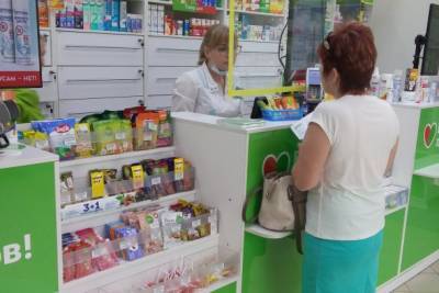 В Сыктывкаре заметили аптекарей и водителей без масок - bnkomi.ru - респ. Коми - Сыктывкар