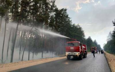 Пожар в Луганской области: жителей могут эвакуировать - rbc.ua - Луганская обл.