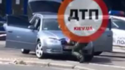 В Киеве "заминировали" авто возле ТРЦ на Оболони, сообщение оказалось фейком - ru.espreso.tv - Украина - Киев