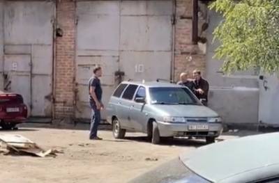 В украинской Полтаве подозреваемый в угоне автомобиля захватил в заложники силовика - echo.msk.ru - Украина - Полтавская обл. - Полтава