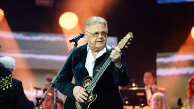 Юрий Антонов - "Было очень больно": Юрий Антонов рассказал о сделанной ему операции - vesti.ru - Россия