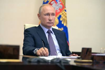 Владимир Путин - Путин подписал указ о проведении Главного военно-морского парада в Петербурге - vm.ru - Россия - Санкт-Петербург
