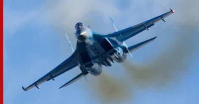 Су-27 перехватил американский самолет-разведчик в небе над Черным морем - profile.ru - Россия - США - Черное Море