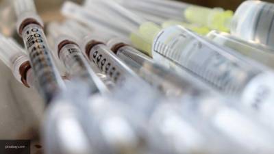 Аглая Чайковская - СМИ: массовая вакцинация от COVID-19 может стартовать в РФ в начале 2021-го года - politros.com - Россия