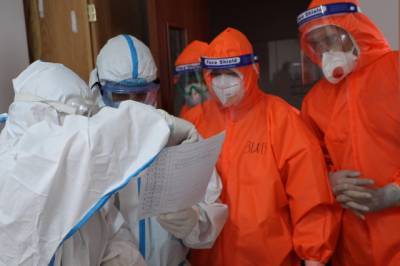 Российские медики оказывают помощь больным COVID-19 в киргизском Оше - aif.ru - Киргизия - Ош