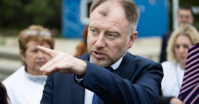 Глава Янтарного назвал дату открытия надувного аквапарка - klops.ru