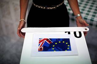 Во вмешательство РФ в референдум по Brexit поверили 49% британцев - interfax.ru - Россия - Англия - Шотландия
