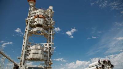 Ракету "Протон-М" доставили на Байконур. На космодроме готовятся к запуску - informburo.kz - Казахстан