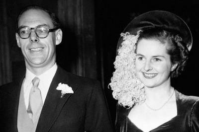 Маргарет Тэтчер - Историческое фото: «Железная леди» Маргарет Тэтчер на собственной свадьбе — 1951 год - enovosty.com - Англия