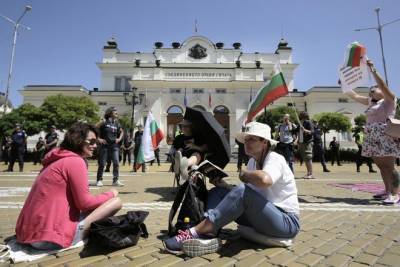 Иван Гешев - В Болгарии продолжаются протесты с требованием отставки правительства - news-front.info - Болгария - Протесты