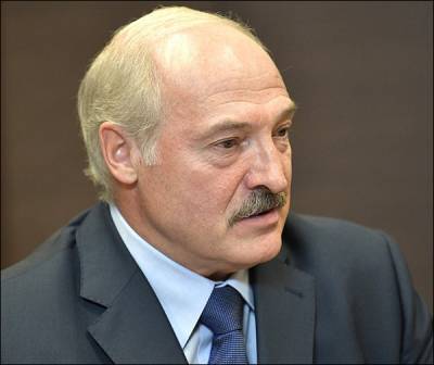 Александр Лукашенко - Лукашенко пользуется успехом у пожилых россиян - naviny.by - Россия
