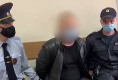 Олег Соколов - «Мне очень жаль»: разрубивший жену петербуржец признал вину - online47.ru - Россия - Санкт-Петербург