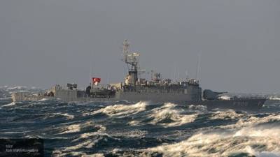 Аглая Чайковская - Военные корабли Турции запустили ракеты в сторону ливийских кварталов - politros.com - Турция - Анкара - Ливия