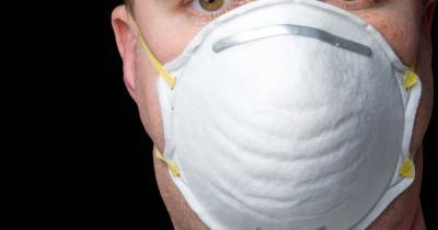 Илон Маск - В ООН сообщили о росте загрязнения среды масками и перчатками - ren.tv - Китай