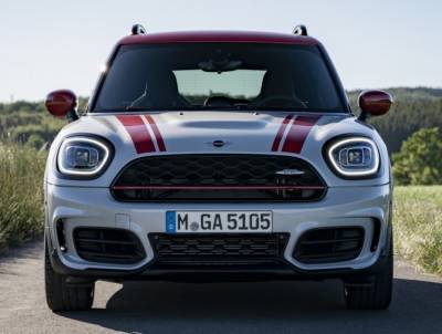 MINI обновил «заряженный» JCW Countryman - autostat.ru
