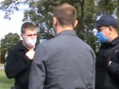 Денис Малюська - Житель Кривого Рога был оштрафован на 17 тысяч гривен: стоял на остановке без маски - golos.ua - Украина - Кривой Рог - Днепропетровская обл.