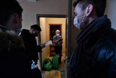 Татьяна Голикова - 257 тыс работников получили выплаты за работу с больными с COVID-19 – Голикова - m24.ru - Россия