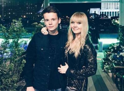 Арсений Шульгин - Валерия - 21-летний сын Валерии объявил о помолвке - bimru.ru