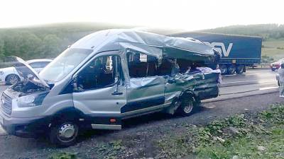 ДТП с фурой и маршруткой в Башкирии — погибли две пассажирки автобуса - usedcars.ru - Башкирия - Уфа - район Салаватский