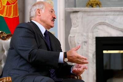 Александр Лукашенко - Белорусское телевидение сообщило о рейтинге Лукашенко в 72,3 процента - lenta.ru - Белоруссия