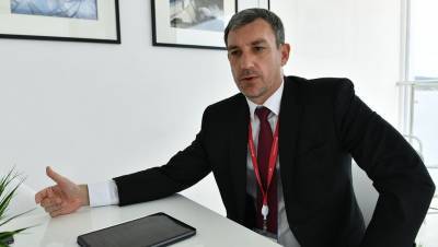 Сергей Фургал - Василий Орлов - Глава Приамурья назвал причину, по которой не может снизить себе зарплату - gazeta.ru - Амурская обл. - Хабаровский край - Чукотка