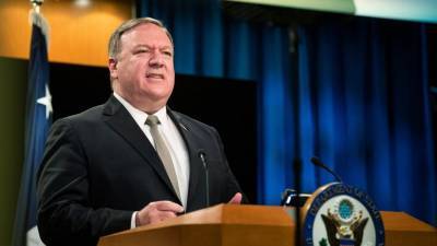 Майк Помпео - Николас Мадуро - США запретили въезд в страну двум бывшим венесуэльским чиновникам - golos-ameriki.ru - США - Венесуэла