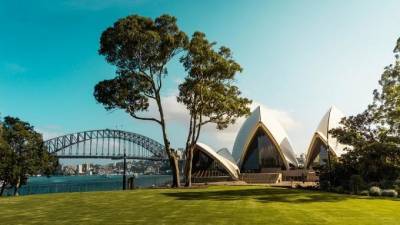 Власти Австралии объявили Сидней новым очагом коронавируса - piter.tv - Австралия