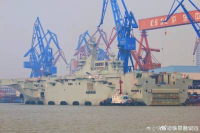 В Китае начались ходовые испытания одного из крупнейших боевых кораблей — УДК проекта 075 - enovosty.com - Китай