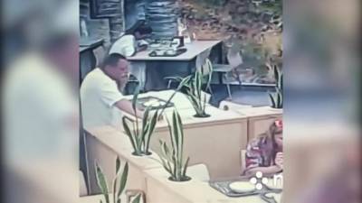 Обокравшего кафе в Сочи туриста сняли на видео - piter.tv - Сочи
