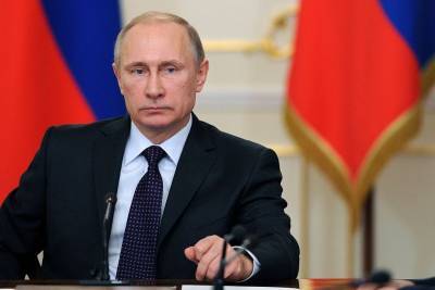 Владимир Путин - Владимир Путин призвал с осторожностью принимать решения о снятии ограничений из-за COVID-19 - kubnews.ru - Россия