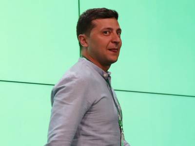 Владимир Зеленский - Арсен Аваков - Зеленский поручил готовиться к местным выборам в условиях карантина - gordonua.com - Украина