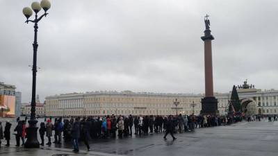 Михаил Пиотровский - Эрмитаж удвоит количество сеансов с 1 августа - gazeta.ru