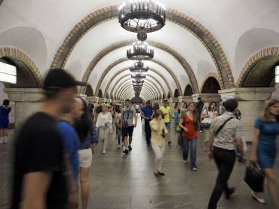 Станция метро "Вокзальная" в Киеве возобновила работу - gordonua.com - Киев