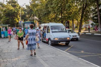 В Анапе прокатиться в городском автобусе станет дороже на рубль - kubnews.ru - Анапа - Тарифы