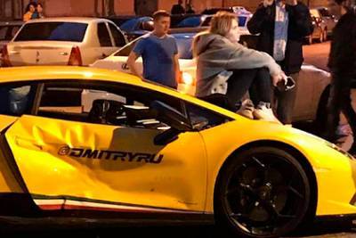 Lamborghini известного блогера попала в аварию в Санкт-Петербурге - lenta.ru - Москва - Россия - Санкт-Петербург - Батайск