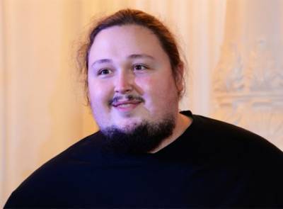 Никас Сафронов - Максим Фадеев - Лука Затравкин - Сын Никаса Сафронова посмеялся над похудением Фадеева - bimru.ru