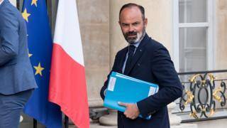 Филипп Эдуар - Правительство Франции подало в отставку. Макрон давно говорил о планах перестановок министров - bbc.com - Франция - Гавр