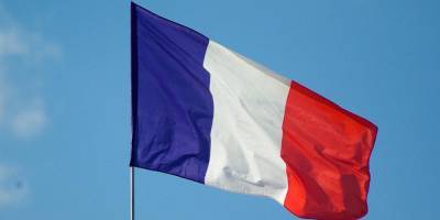 Эммануэль Макрон - Николя Саркози - Филипп Эдуар - Жан Кастекс - Новый премьер выведет Францию из карантина - detaly.co.il - Франция