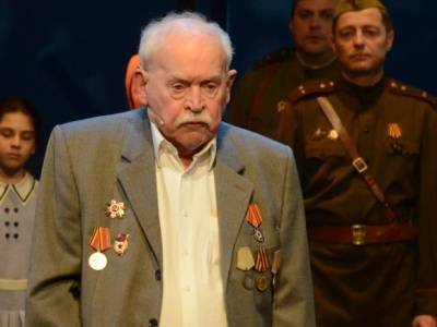 Александр Петров - Ушел из жизни старейший актер Театра Армии Александр Петров - rosbalt.ru - Москва - Россия - РСФСР
