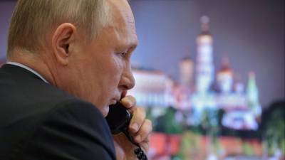 Владимир Путин - Дмитрий Песков - Хабиб Нурмагомедов - Абдулманап Нурмагомедов - Владимир Путин выразил соболезнования Хабибу Нурмагомедову - 5-tv.ru - Москва - Россия - Махачкала - респ. Дагестан - Абу-Даби