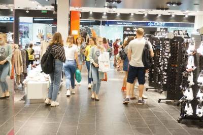 Мэрия Сыктывкара потребовала от торговых центров ликвидировать очереди - komiinform.ru - New York - Сыктывкар