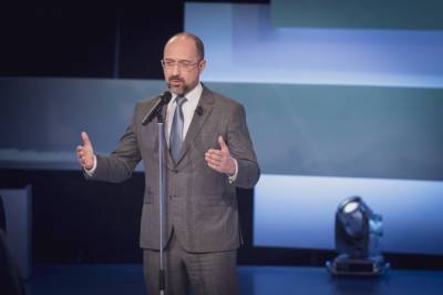 Савик Шустер - Денис Шмыгаль - В Украине продолжают надеяться на финпомощь ЕС - news-front.info - Украина
