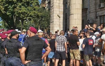 В Киеве произошли стычки на акции телеканала КРТ - korrespondent.net - Киев - Русь