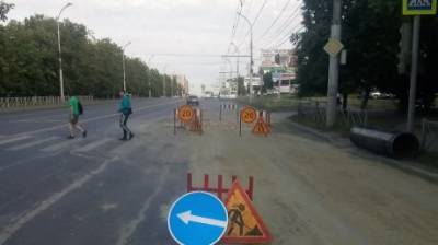 Яму на проезжей части проспекта Победы засыпали щебнем - penzainform.ru