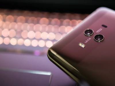 Huawei заняла первое место в мире по продажам смартфонов - live24.ru - Китай - США