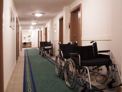 Ежемесячные выплаты инвалидам будут выплачивать без заявлений - live24.ru - Россия