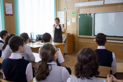 Олег Бондаренко - "А вы у детей спросили?": в украинских школах будет звучать гимн перед началом уроков - politeka.net