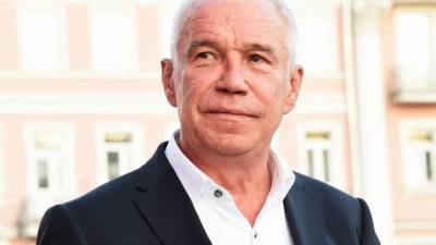 Сергей Гармаш - Виктор Рыжаков - Гармаш написал заявление из-за "чудовищной ситуации" в "Современнике" - vesti.ru