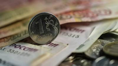 Георгий Остапкович - Эксперт прокомментировал динамику курса рубля и доллара по отношению к евро - russian.rt.com - США